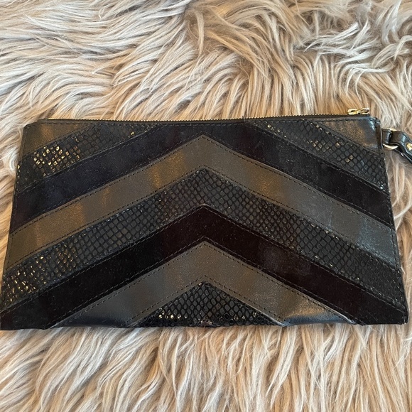 Michael Michael Kors MK Multi Layer Wristlet Purse Black - Picture 4 of 14